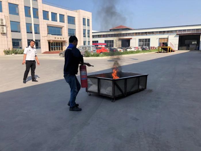 超高分子量聚乙烯板材生产工厂消防演习