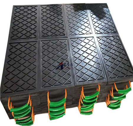 起重机支腿地垫UHMWPE Crane leg mat
