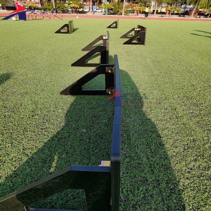 校园足球弹力板聚乙烯材料