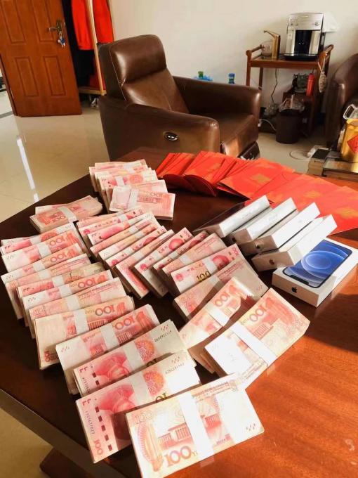 勠力同心共创未来艾堡森公司2020年终总结暨颁奖晚会 展望2021让我们携手前行