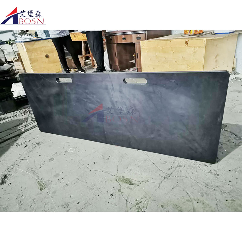 足球反弹训练板