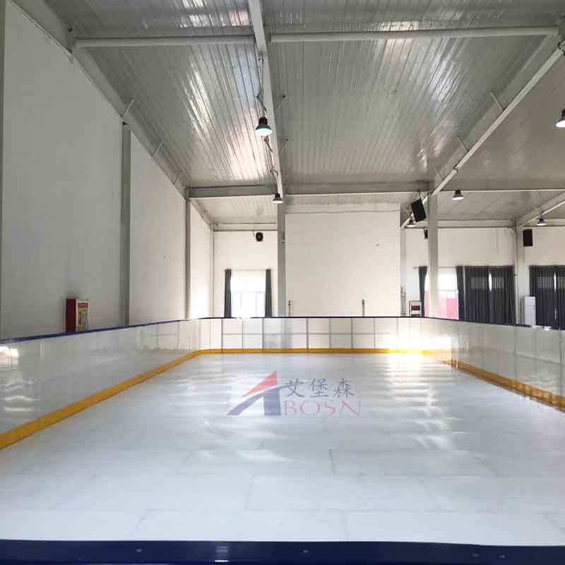 冰球运动场比赛围栏