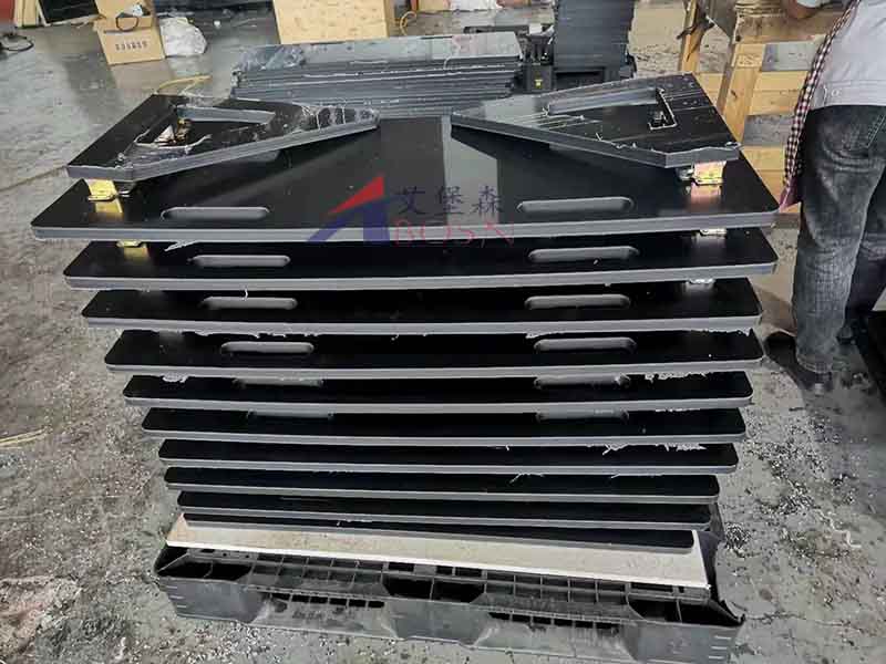 聚乙烯足球回弹板