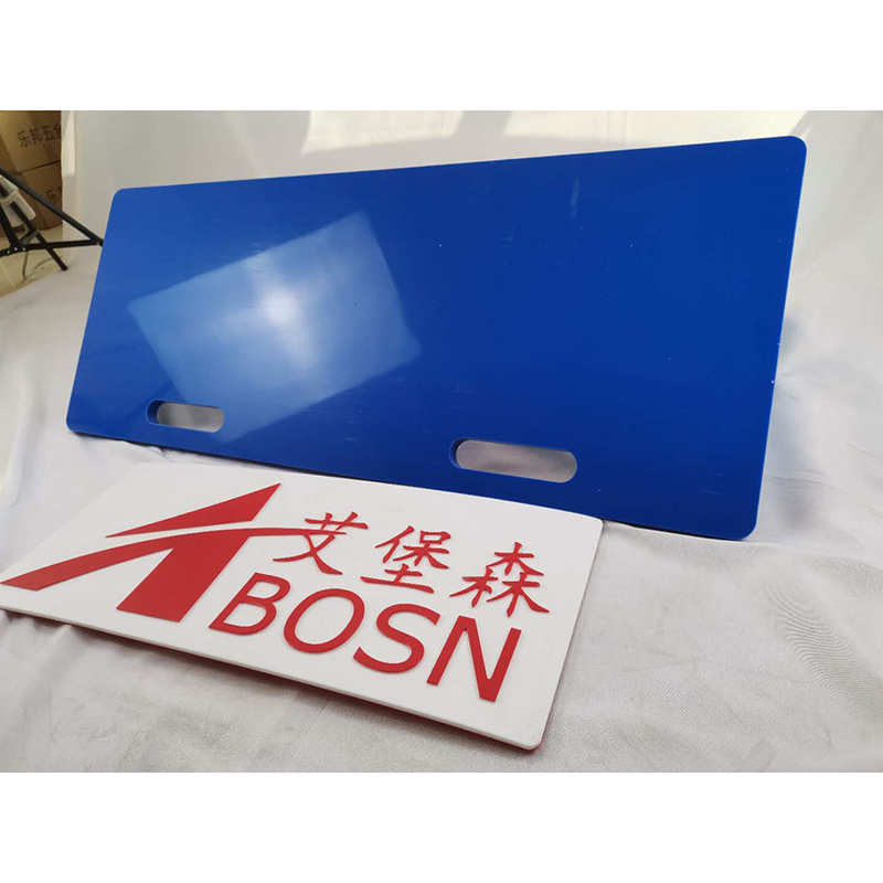 新型足球训练器材/足球回弹板