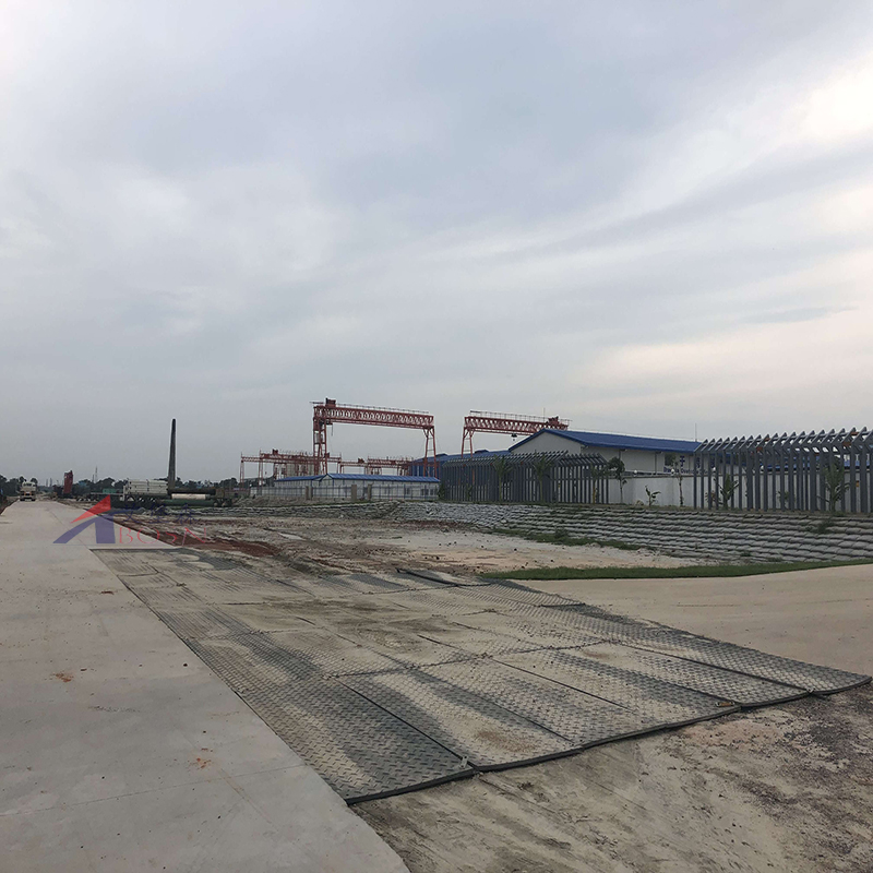 聚乙烯铺路垫板