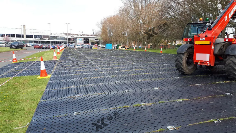 聚乙烯复合防护板-聚乙烯铺路板